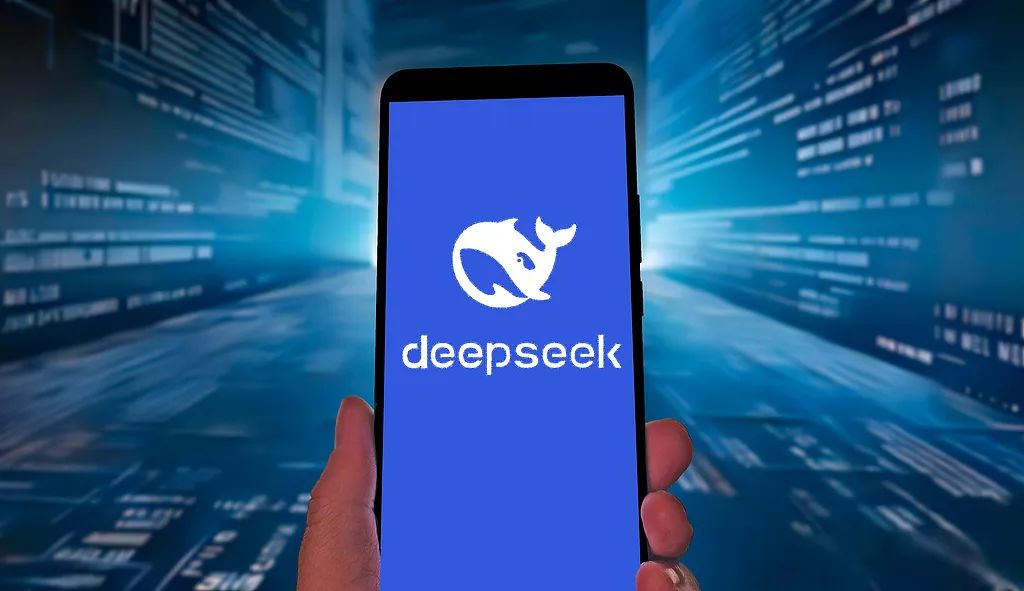 DeepSeek Inside：彻底的技术开放，成就的商业奇观